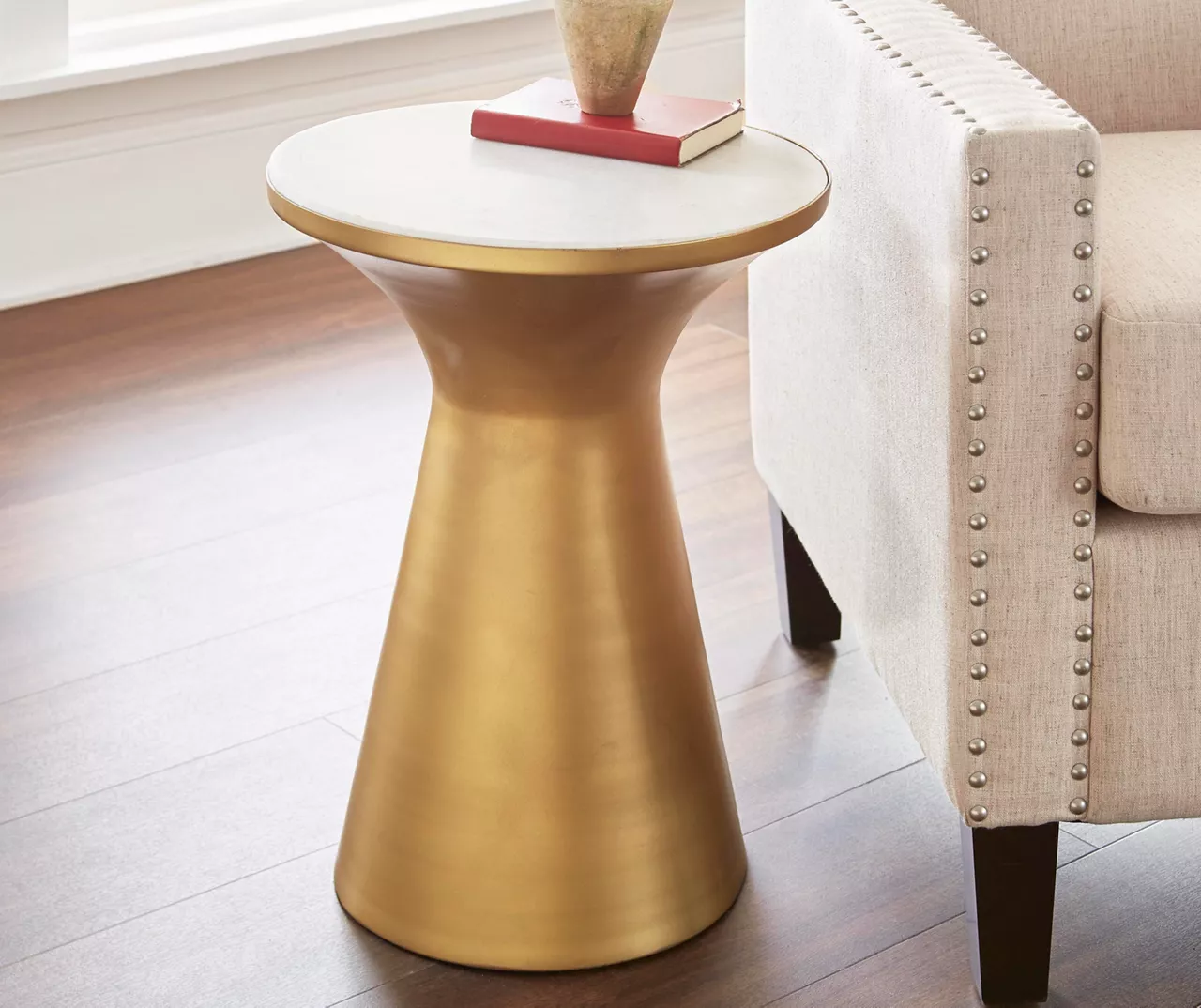 Jaipur Round End Table 4 Jaipur Round End Table - Image 2